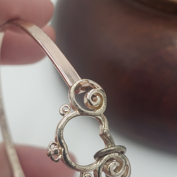 Vintage Style Cinderella High Hell Shoe Dangle Charm Gold Tone Bracelet - Picture 5 of 8